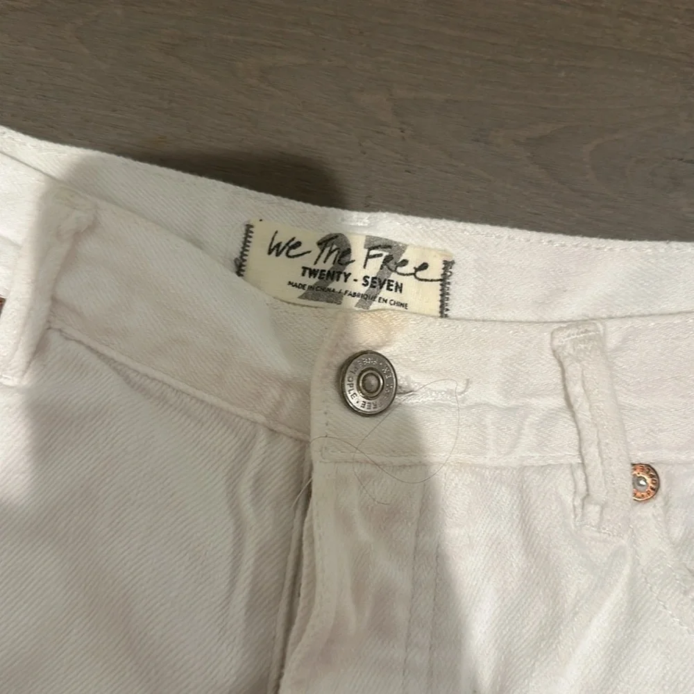 Free People White Denim Shorts (Loving Good Vibrations)